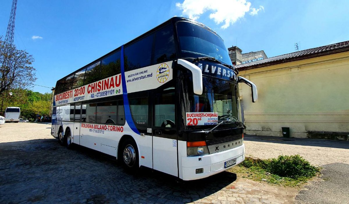 Setra S328DT
